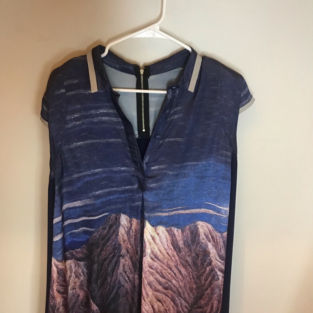 Mini mountainscape dress with shoulder pads